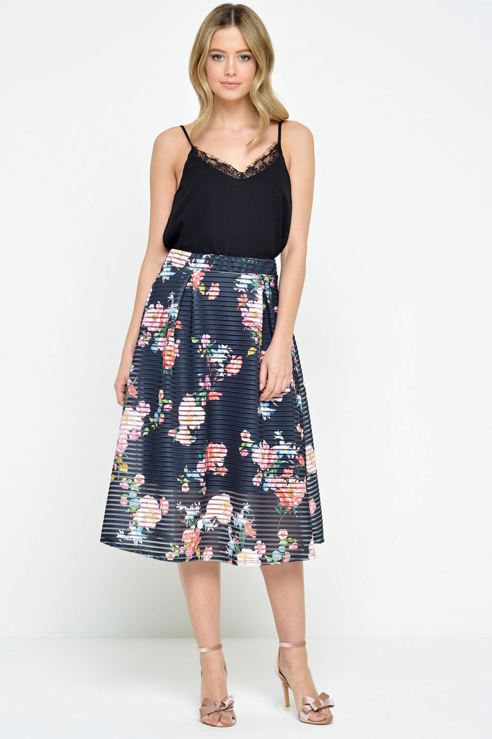 Ayanapa Leanna Floral Print Pleat Skirt in Black | iCLOTHING - iCLOTHING