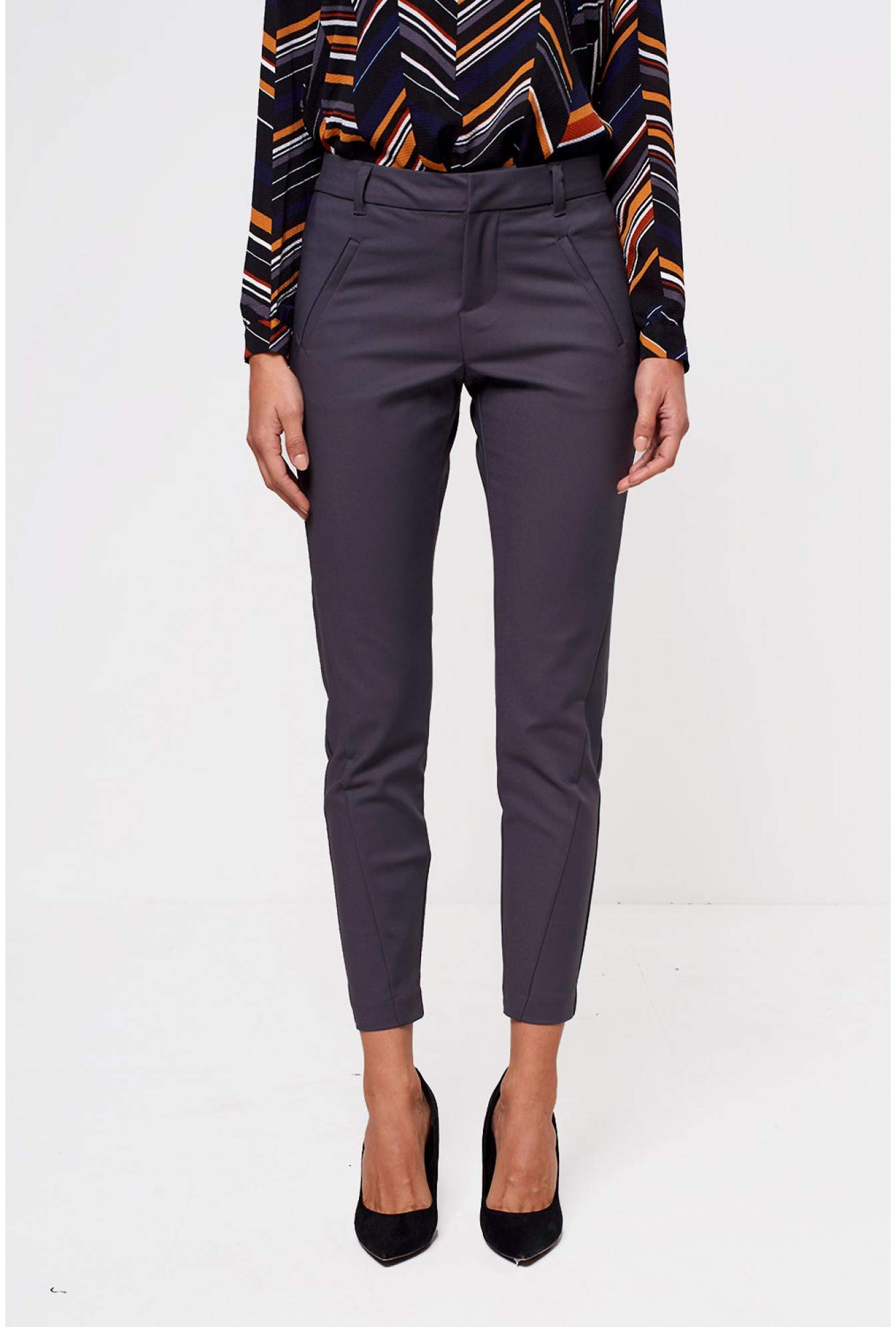 Vero Moda Victoria Long Length Ankle Pants in Dark Grey | iCLOTHING