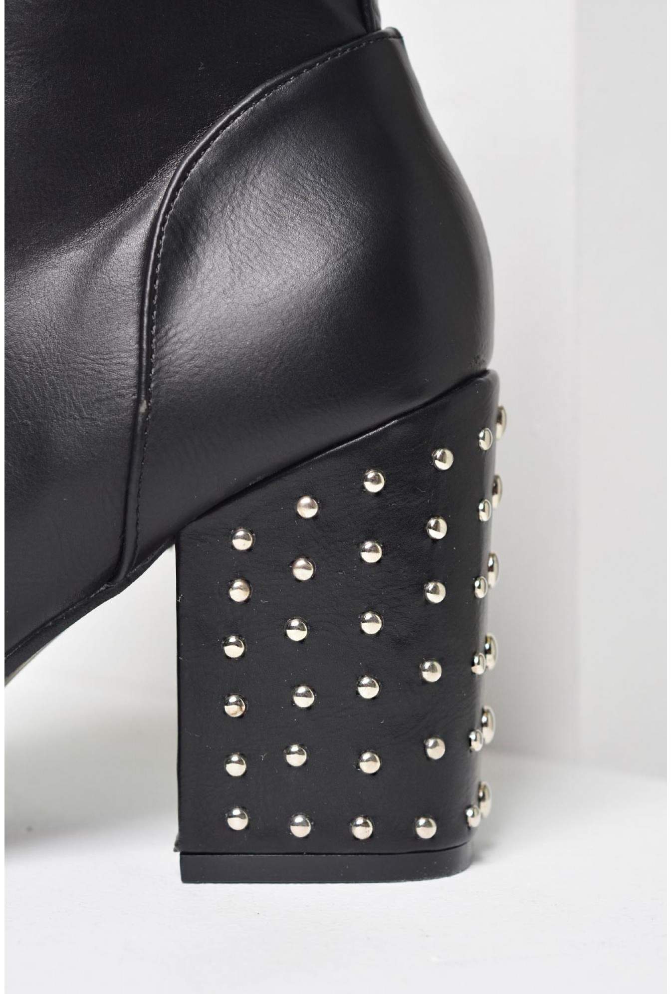 C'M Paris Polly Stud Heel Boots in 