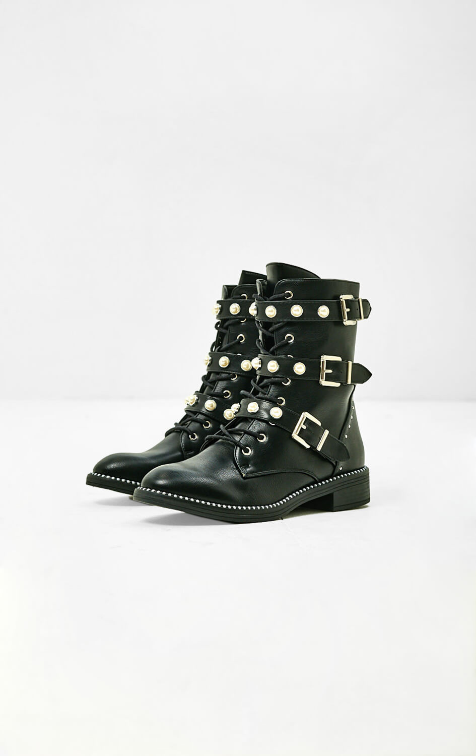 biker boots with pearls