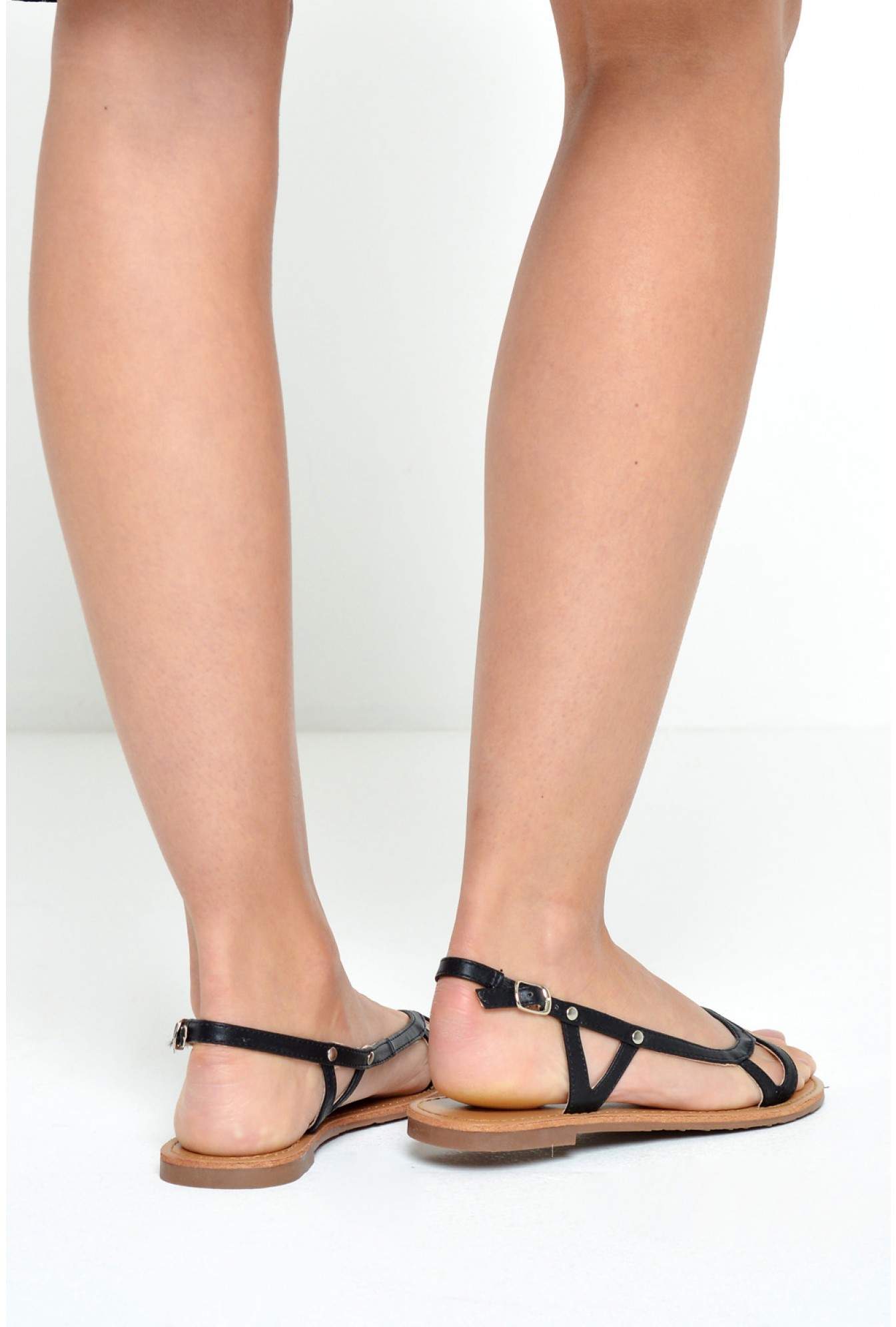 C'M Paris Danni Flat Sandals in Black | iCLOTHING