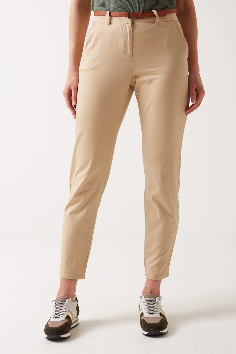 BELTED CHINO PANTS - Mid-camel