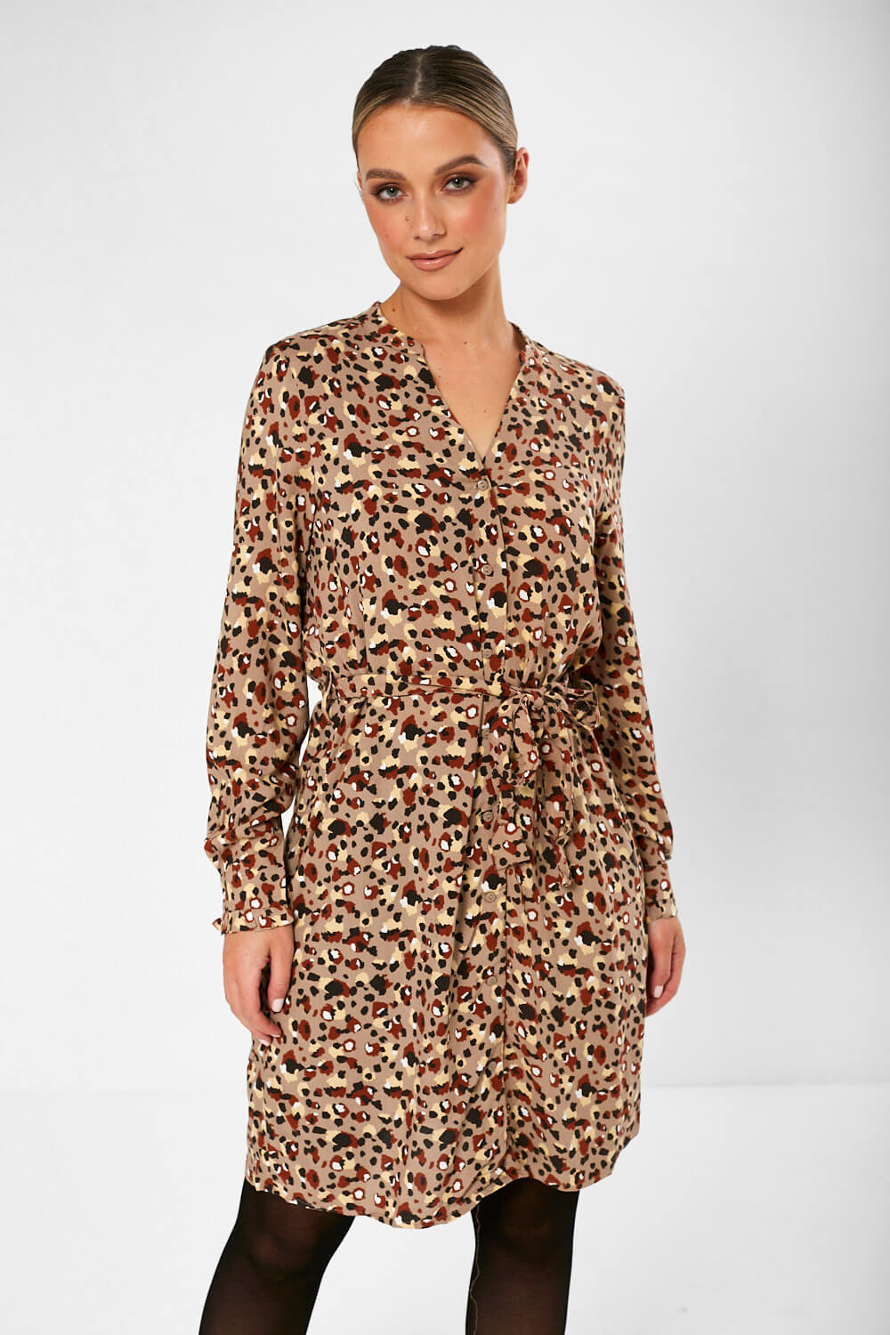 Pieces Carly Shirt Dress in Leopard Print